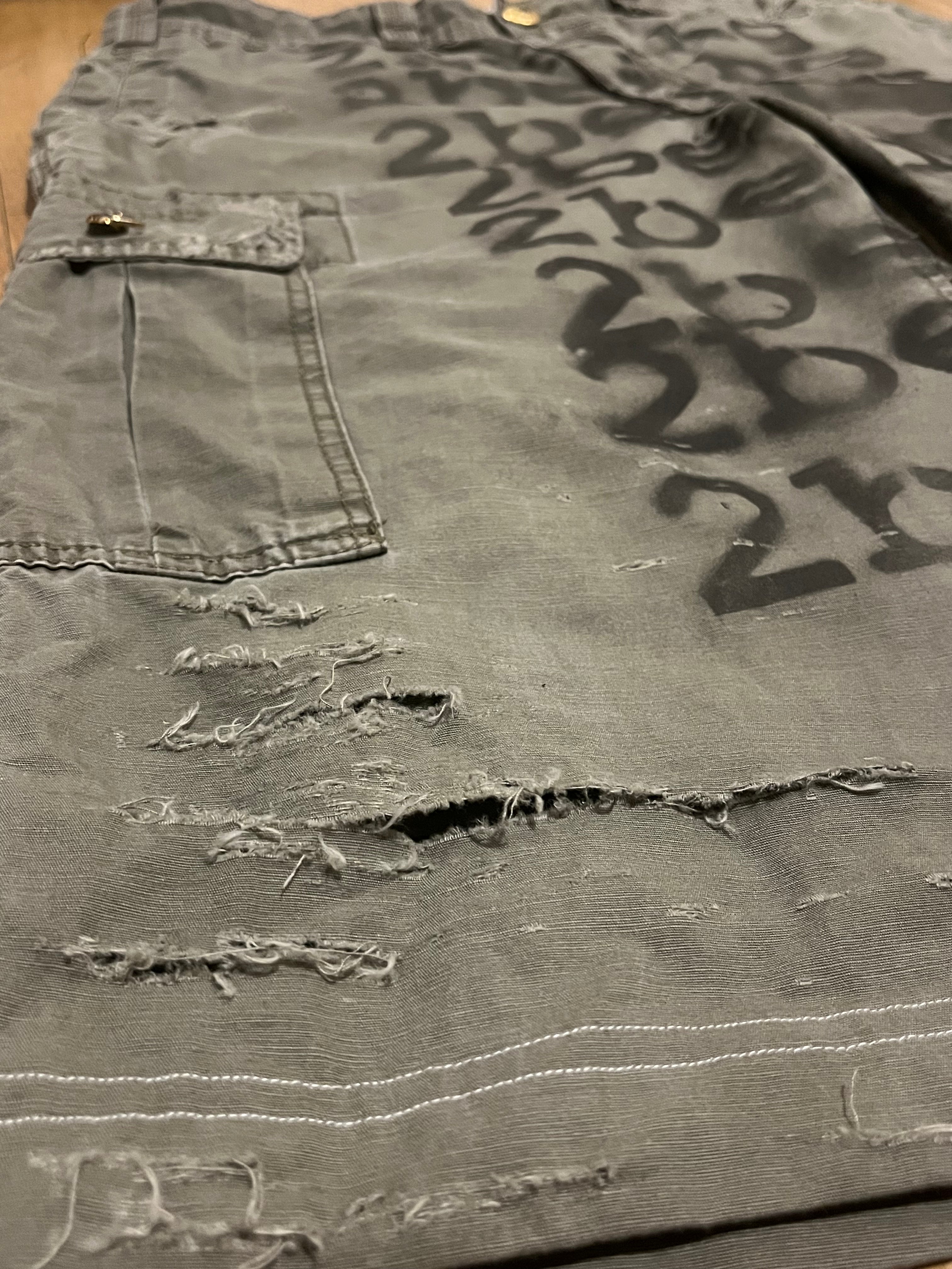 Distressed Army Cargo Shorts UC